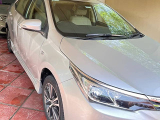 toyota-corolla-altis-2020