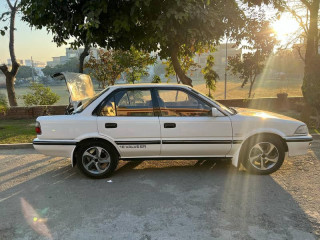 toyota-corolla-xli-1990