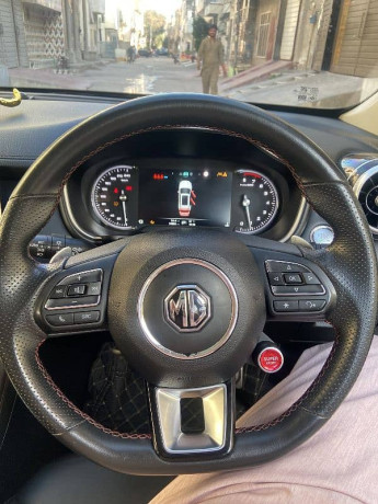 mg-hs-2021-15-turbo-big-14