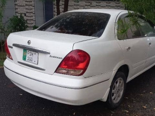 nissan-sunny-2005