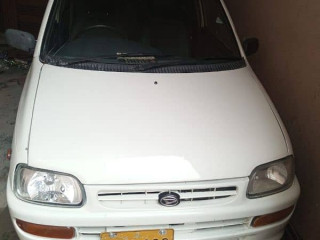daihatsu-cuore-2008