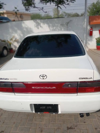 toyota-corolla-20-d-1992-big-3