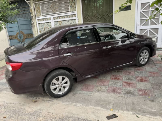 toyota-corolla-gli-2013-model-red-vine-colour-good-condition-big-3