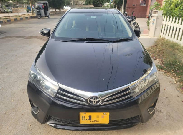 corolla-altis-2017-big-4