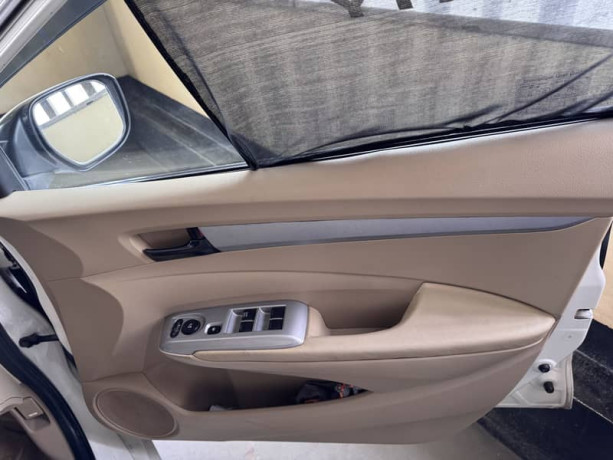 honda-city-15-i-vtec-prosmatec-big-14