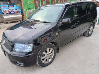 toyota-succeed-2006
