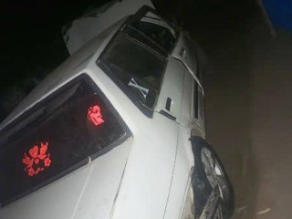 suzuki-baleno-2000