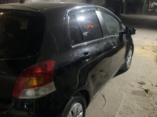 toyota-vitz