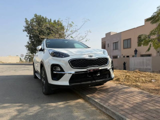 kia-sportage-fwd-2024
