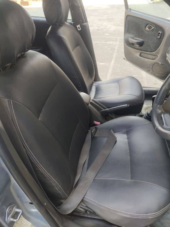 suzuki-baleno-2002-big-4