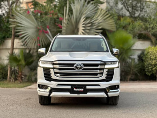 toyota-land-cruiser-2022