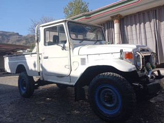 toyota-land-cruiser-1978