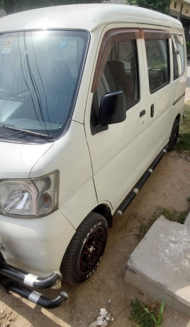 daihatsu-hijet-cargo-20062012-big-4