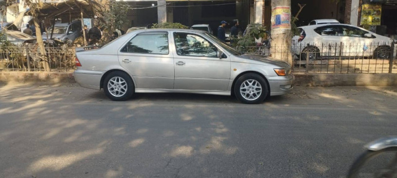 toyota-camryvista-1998-big-11