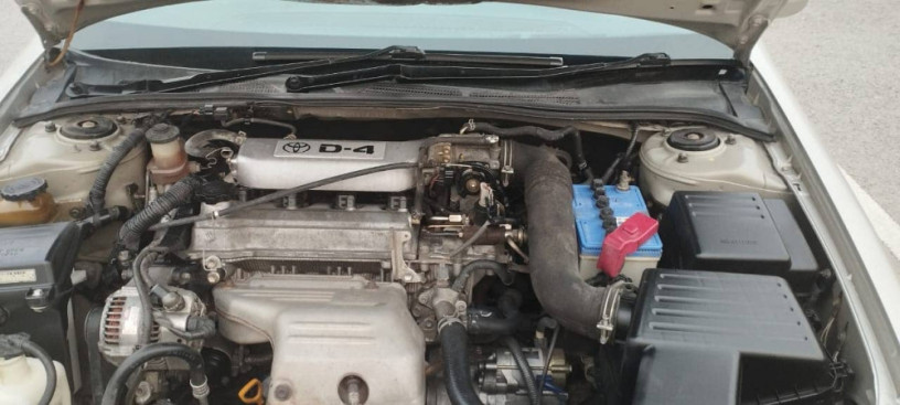 toyota-camryvista-1998-big-9