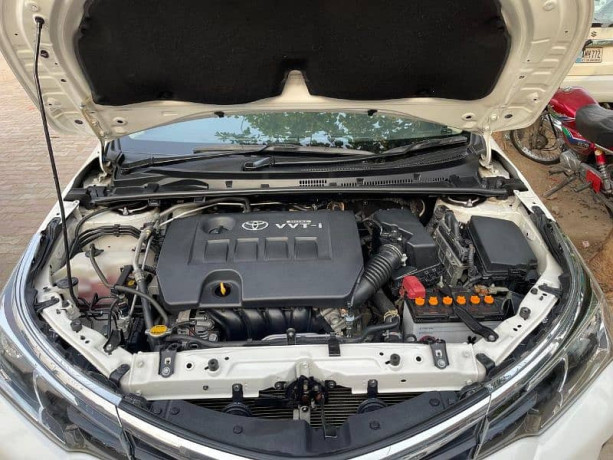 toyota-corolla-altis-2022-big-16