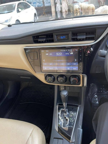 toyota-corolla-altis-2022-big-15