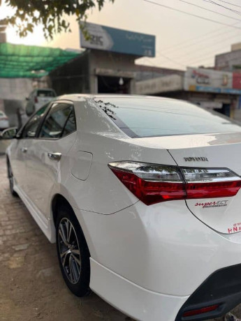 toyota-corolla-altis-2022-big-6