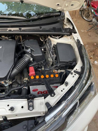 toyota-corolla-altis-2022-big-18