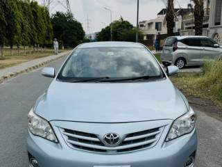toyota-corolla-gli-2013