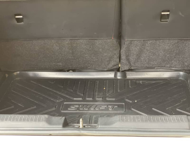 suzuki-swift-glx-cvt-big-4