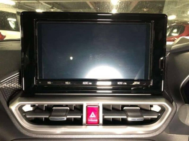toyota-raize-z-package-20202025-45-grade-verifiable-auction-sheet-big-10