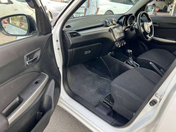 suzuki-swift-glx-cvt-2022-big-9