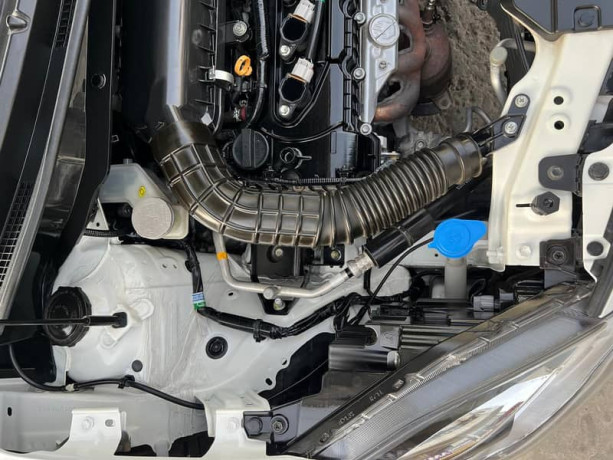 suzuki-swift-glx-cvt-2022-big-13
