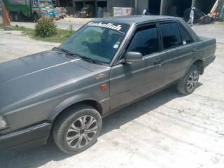 nissan-sunny-1986