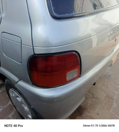 daihatsu-cuore-2003-big-13