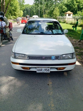 toyota-corolla-xe-limited-1996-big-5