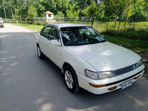 toyota-corolla-xe-limited-1996-big-10