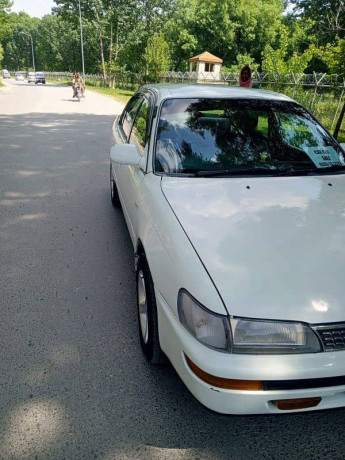toyota-corolla-xe-limited-1996-big-1
