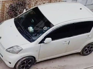 toyota-passo-2005