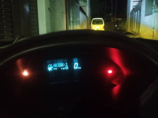 toyota-vitz-2000-red-bull