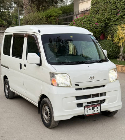 hijet-half-cruise-big-11