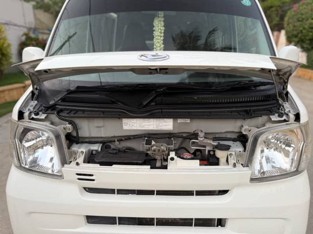 hijet-half-cruise-big-8