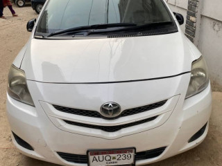 toyota-belta-2007