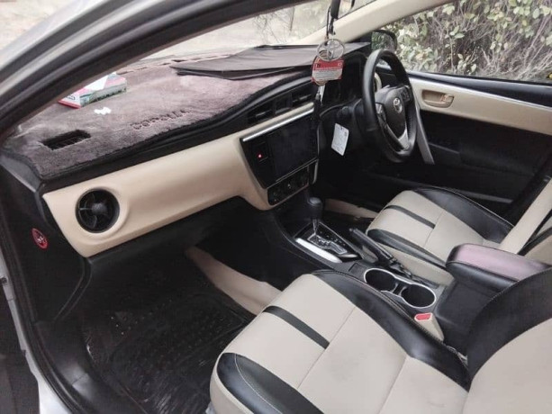 toyota-corolla-altis-2021-near-5-star-chowrangi-big-5