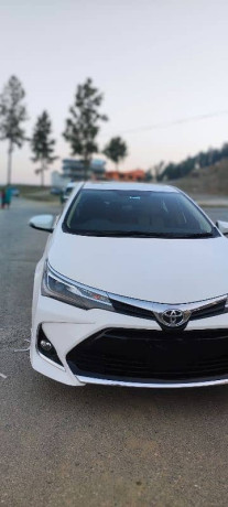 toyota-altis-16-spical-edition-big-9