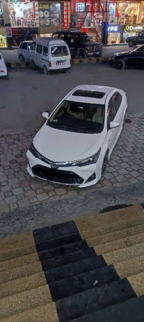 toyota-altis-16-spical-edition-big-0