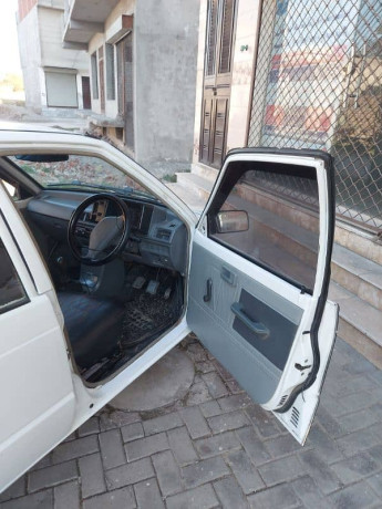 suzuki-mehran-2000-big-3