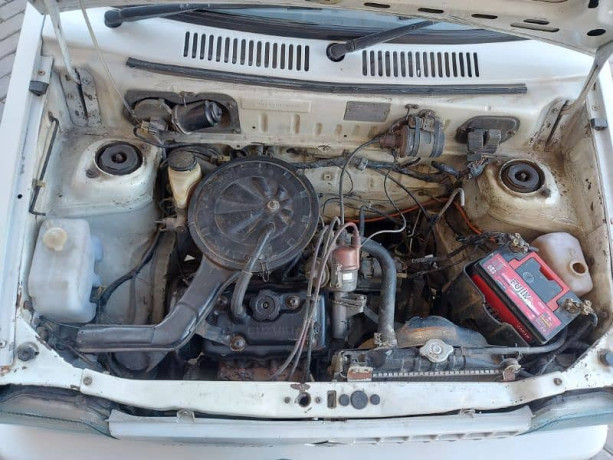 suzuki-mehran-2000-big-7