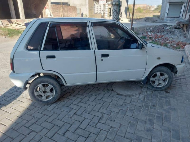 suzuki-mehran-2000-big-1
