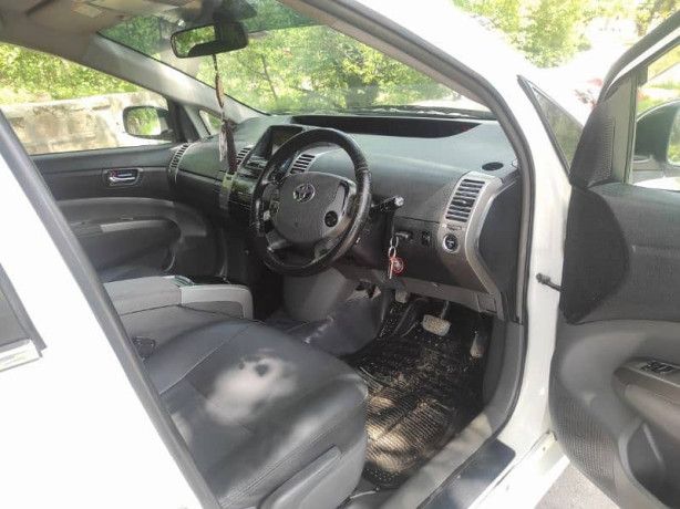 toyota-prius-2007-big-0