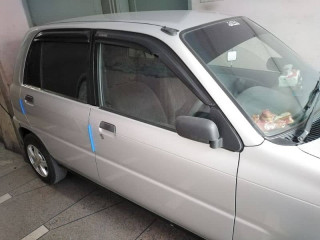 daihatsu-cuore-2010