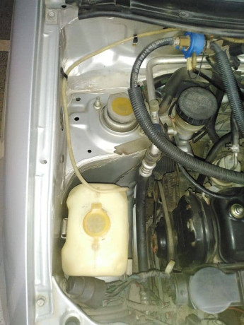 daihatsu-cuore-2010-big-16
