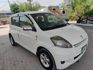 toyota-passo-2006