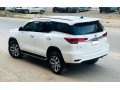 fortuner-v-27-petrol-2018-small-4