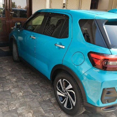 toyota-raize-z-model-2020-import-24-big-4
